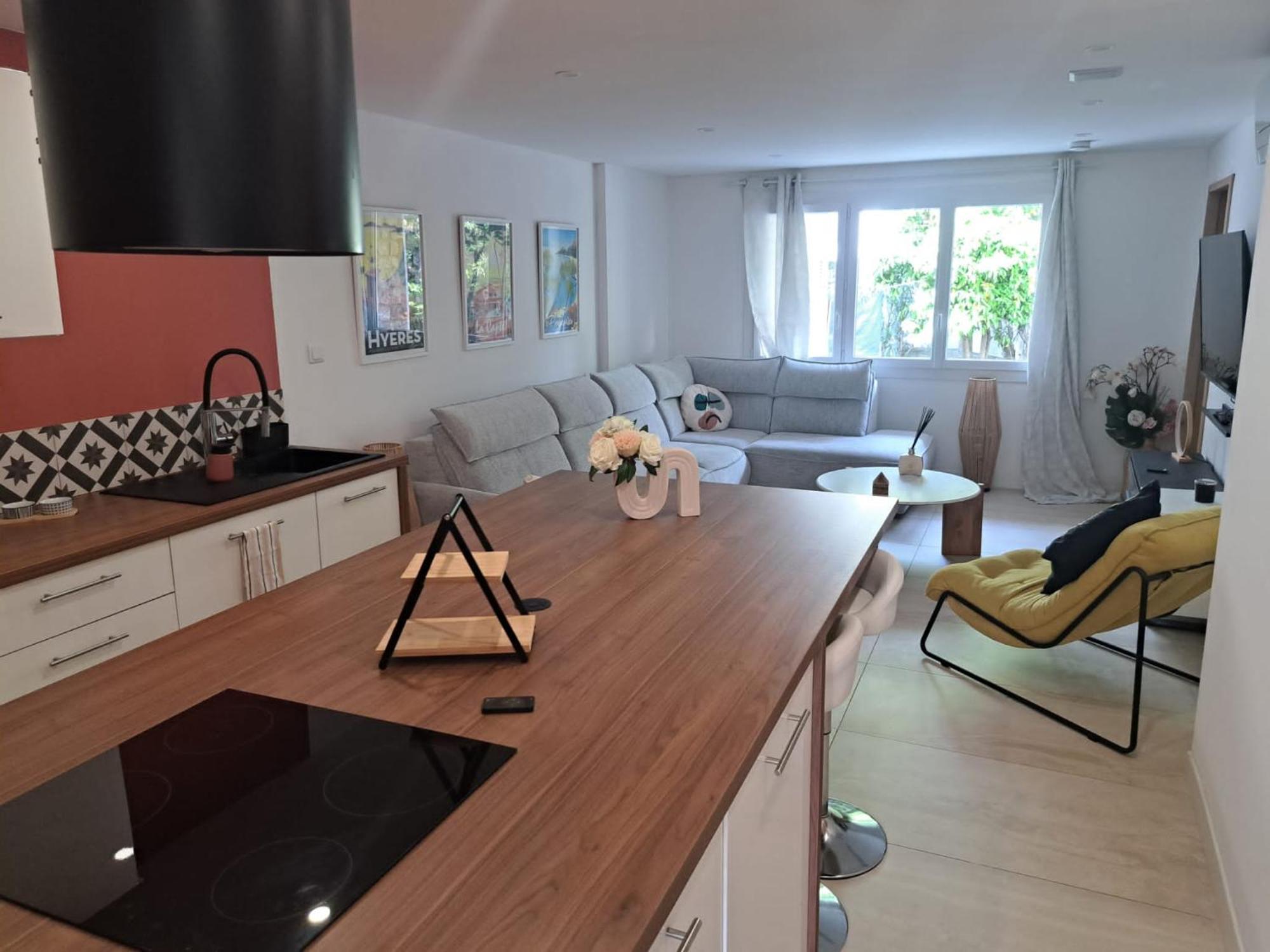 Magnifique Appartement 2 Chambres Avec 50 M2 De Jardin Privatif Ла-Кро Экстерьер фото