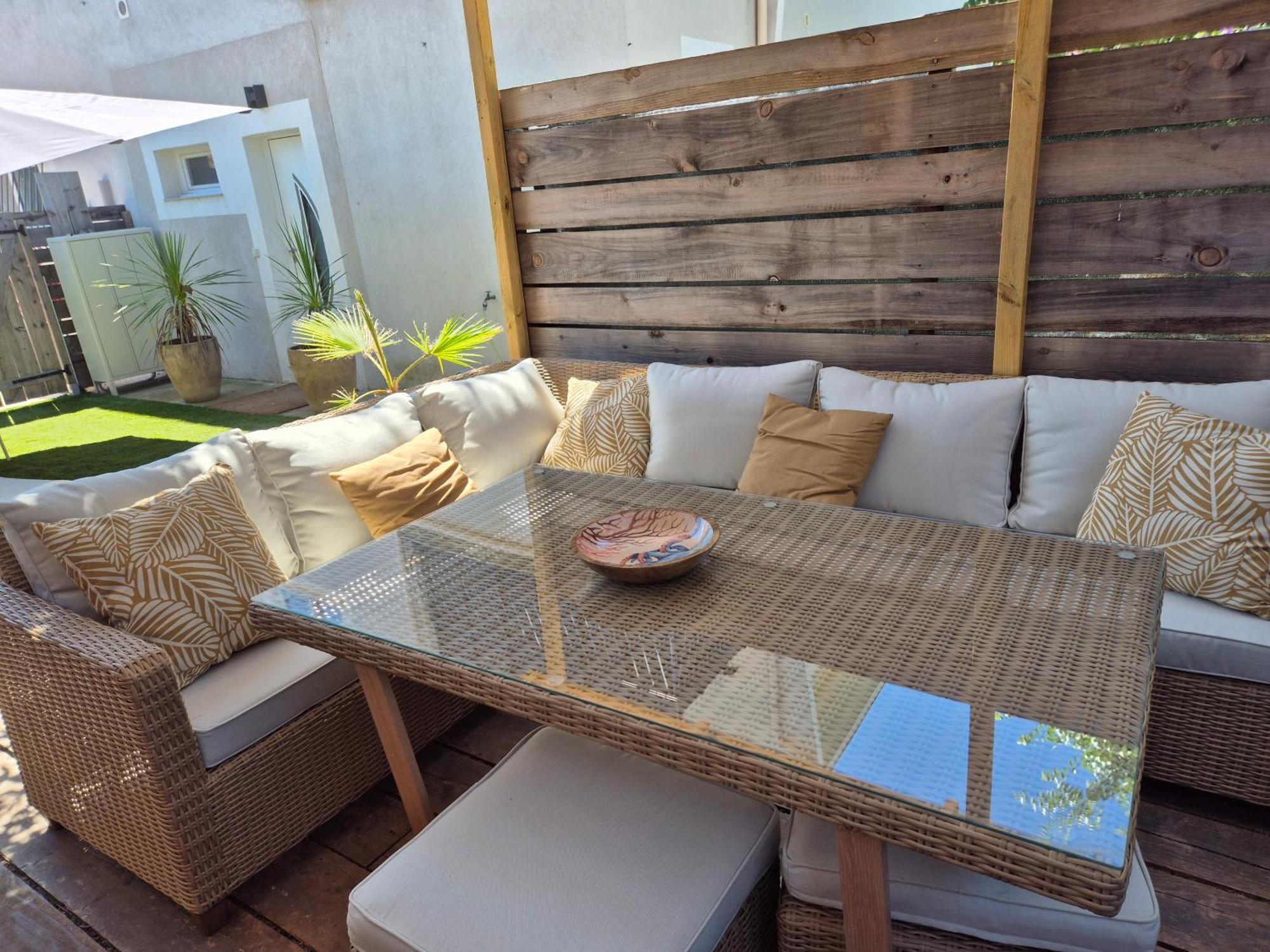 Magnifique Appartement 2 Chambres Avec 50 M2 De Jardin Privatif Ла-Кро Экстерьер фото